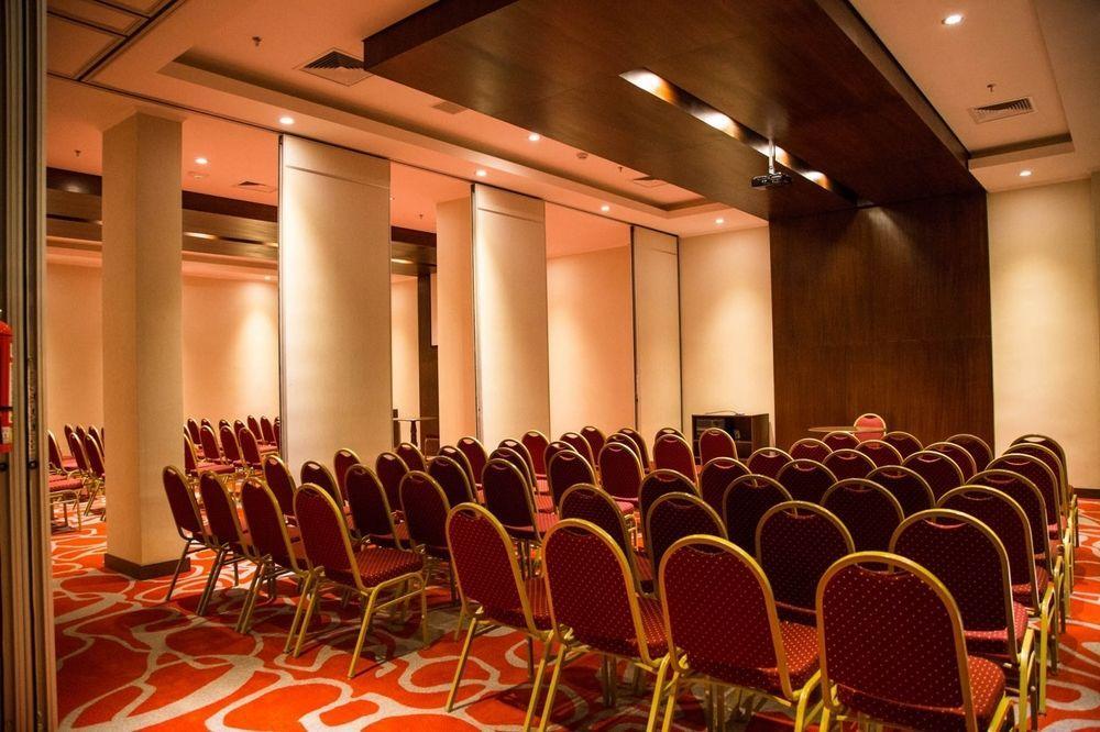 Carnaval Hotel Casino Encarnación Kültér fotó The ballroom